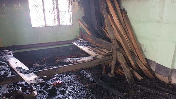 নাঙ্গলকোটে বৈদ্যুতিক সর্ট সার্কিট থেকে বসত ঘরে আগুন