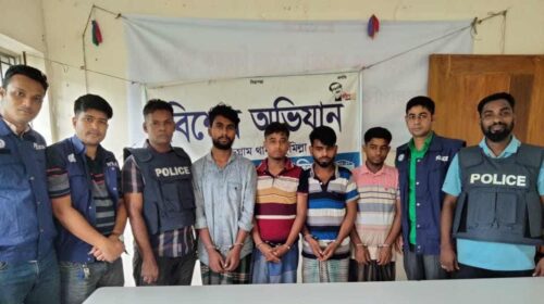 কুমিল্লা বিপুল পরিমাণ ইয়াবাসহ ৪ মাদক ব্যবসায়ী গ্রেফতার