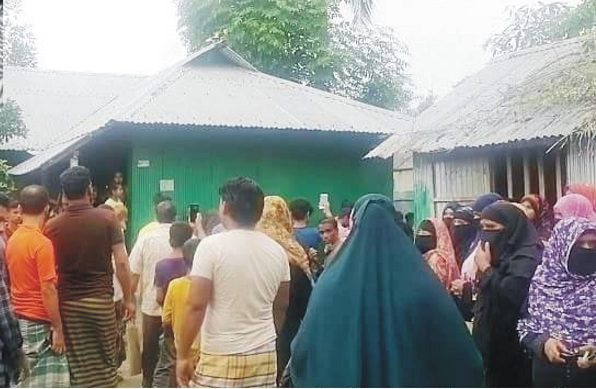 চৌদ্দগ্রামে যৌতুকের টাকা না পেয়ে গৃহবধূকে পরিকল্পিত হত্যার দাবি