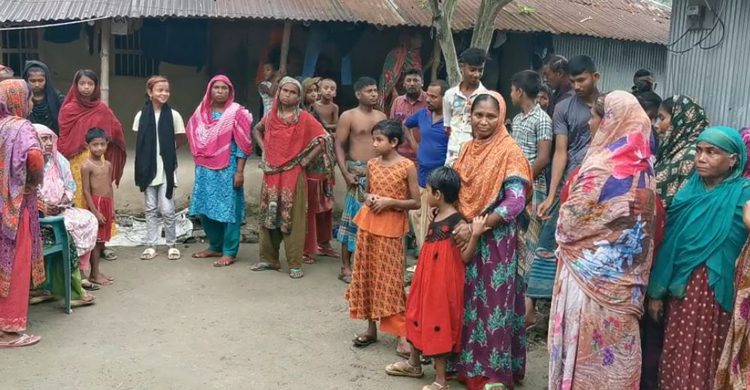 দ্বিতীয় বিয়ে নিয়ে ঝগড়া, স্ত্রীকে গলা কেটে হত্যা