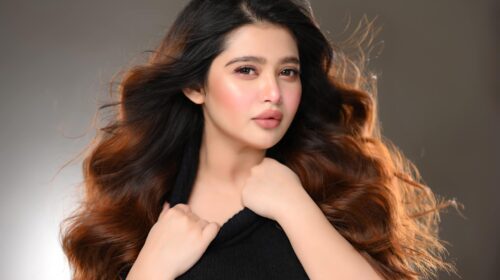 ব়্যাম্পে হেঁটে বডি শেমিংয়ের শিকার এনা সাহা