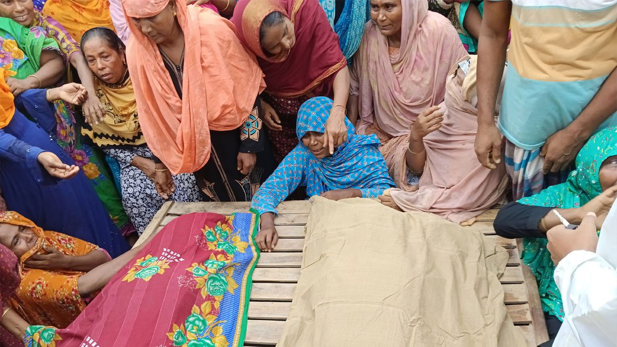 বিদ্যুৎস্পৃষ্টে মা-মেয়ের মৃত্যু