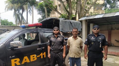 কুমিল্লার ধর্মপুর থেকে ৬০ কেজি গাঁজাসহ আটক ১