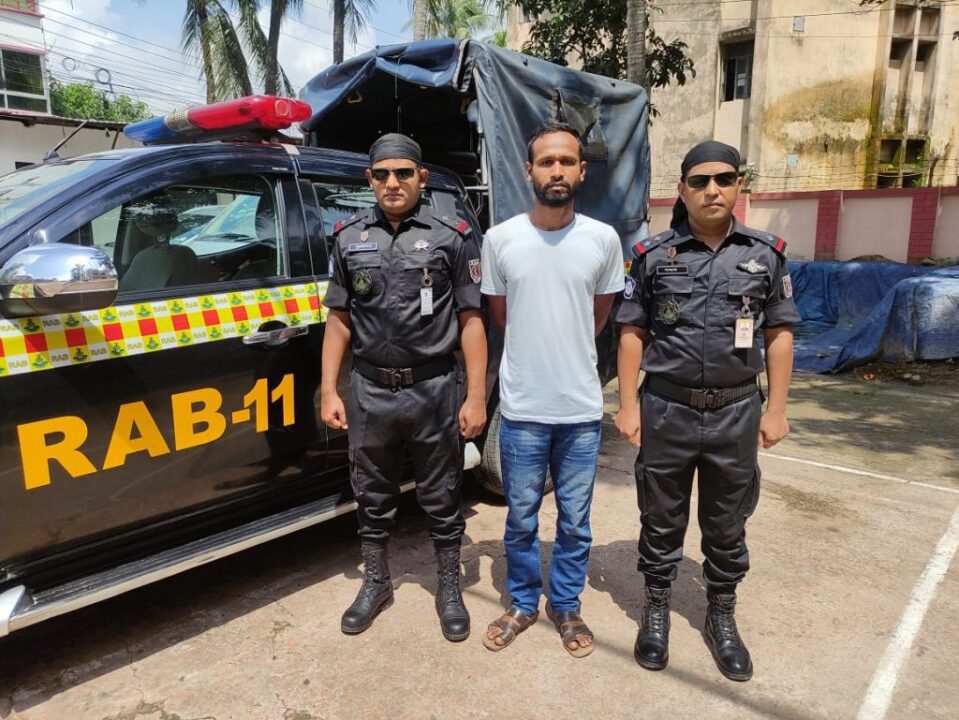 চান্দিনায় মাদকদ্রব্যসহ মাদক কারবারি আটক