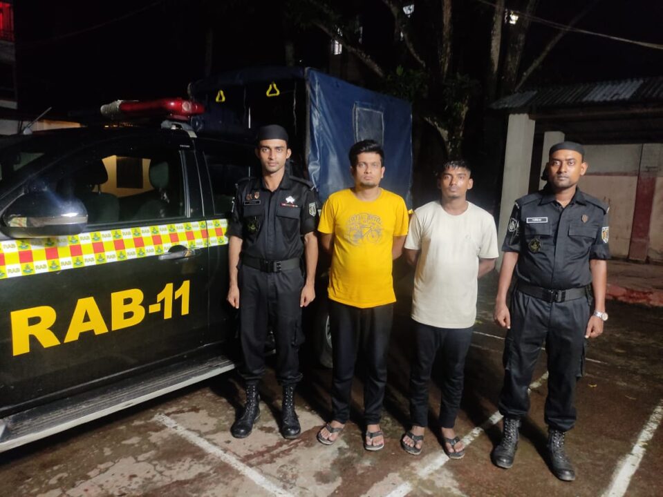 কুমিল্লায় র‌্যাবের পৃথক অভিযানে ৩ মাদক কারবারি আটক