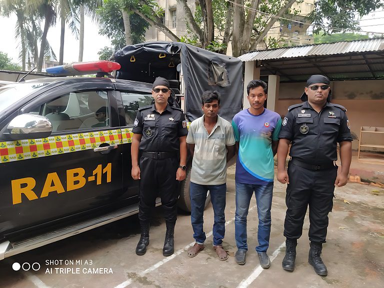 কুমিল্লায় মাদকদ্রব্যসহ আটক ২