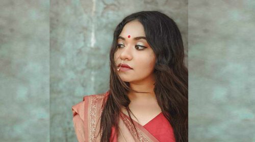গলায় ফাঁস দিয়ে জাবি ছাত্রীর আত্মহত্যা