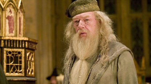 মারা গেছেন হ্যারি পটারের ‘প্রফেসর আলবাস ডাম্বেলডোর’