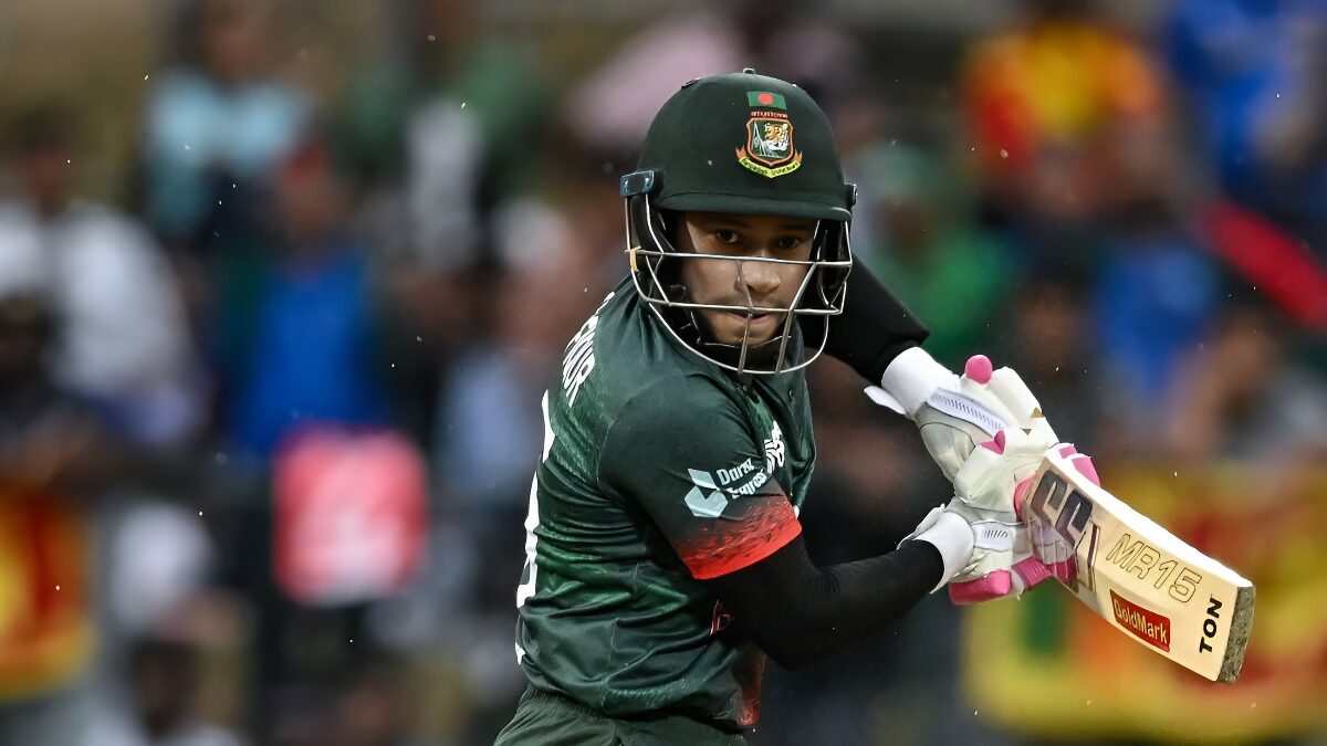 দেশে ফিরতে চান মুশফিকুর রহিম!