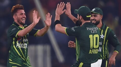 বাকি ম্যাচে অনিশ্চিত হারিস-নাসিম, বদলি হিসেবে যাদের ডাকল পাকিস্তান