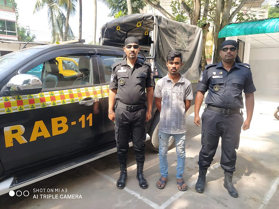 কুমিল্লায় পৃথক অভিযানে মাদকদ্রব্যসহ ২ মাদক কারবারি আটক