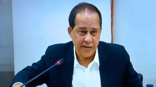 নির্বাচনে দলীয় মতের ঊর্ধ্বে ডিসি-এসপিদের দায়িত্ব পালনে নির্দেশ দিয়েছেন সিইসি