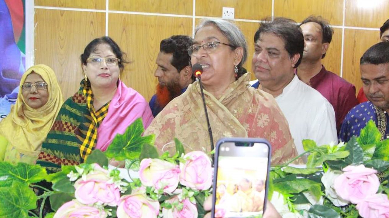 বিএনপি ক্ষমতায় এলে দেশের শিক্ষাব্যবস্থা ধ্বংস হয় : শিক্ষামন্ত্রী ডা. দীপু মনি