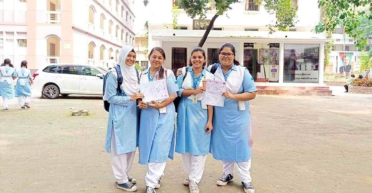 ১৩ লাখ শিক্ষার্থী নিয়ে আজ থেকে একাদশের ক্লাস শুরু