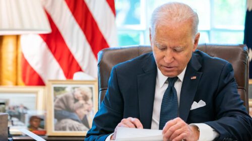 শেষ মুহূর্তের চুক্তিতে শাটডাউন এড়ালো যুক্তরাষ্ট্র