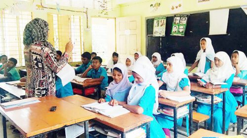 ২৪ নভেম্বর প্রাথমিকে শিক্ষক নিয়োগে প্রথম ধাপের পরীক্ষা