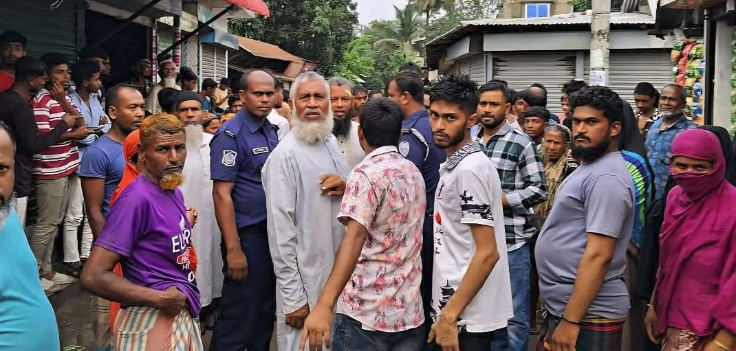 কুমিল্লাতে বন্ধ মসজিদের তালা খোলা নিয়ে তাবলিগের দুই পক্ষের সংঘর্ষ, আ হ ত ১০